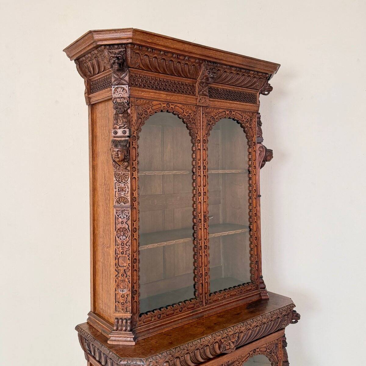 Antique Neo-Renaissance Oak Bookcase with Figural Carvings, 1870