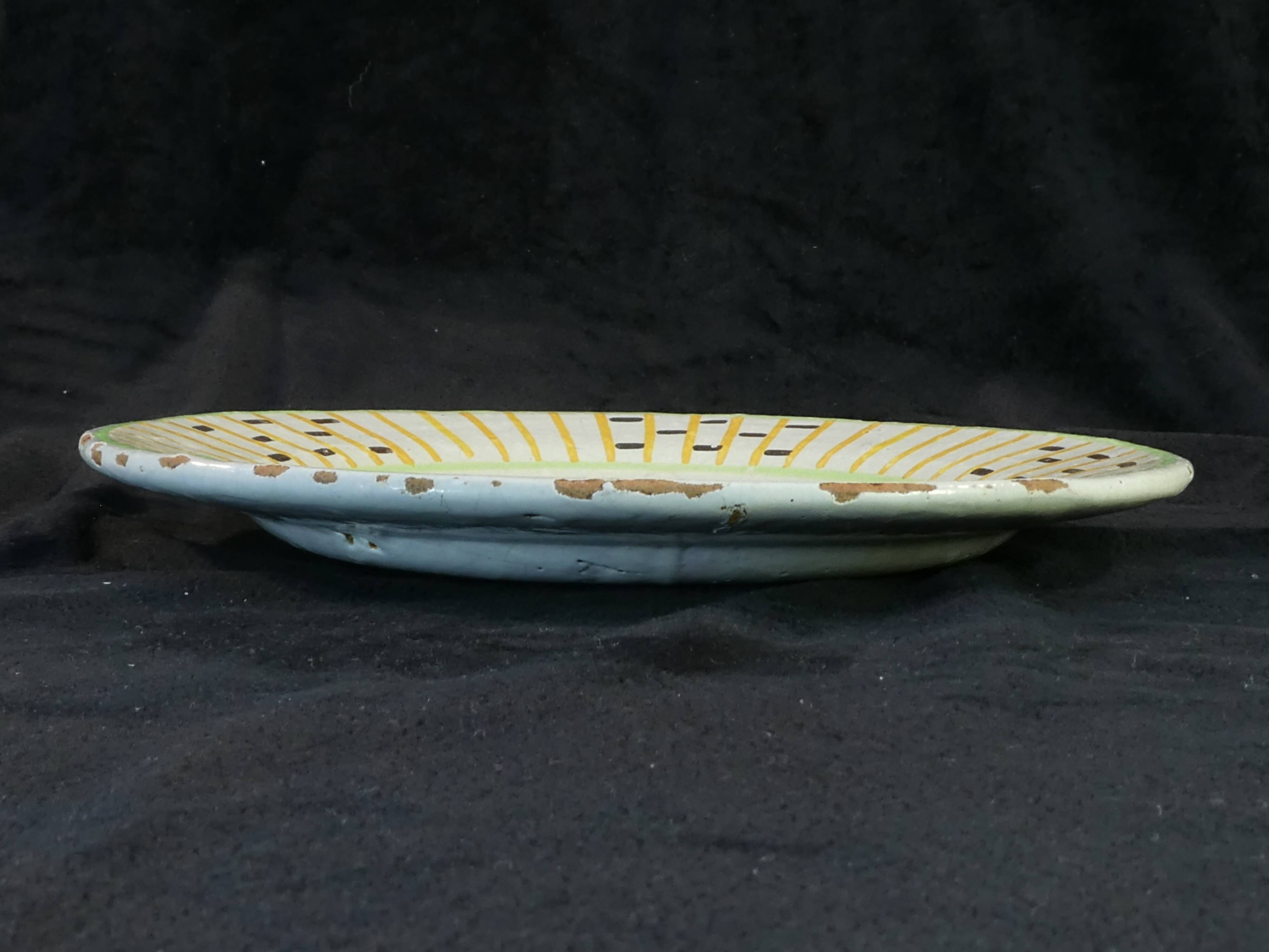 Old plate primavera decoration of woman