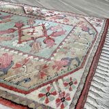 Vintage rug inspired by Art Deco.