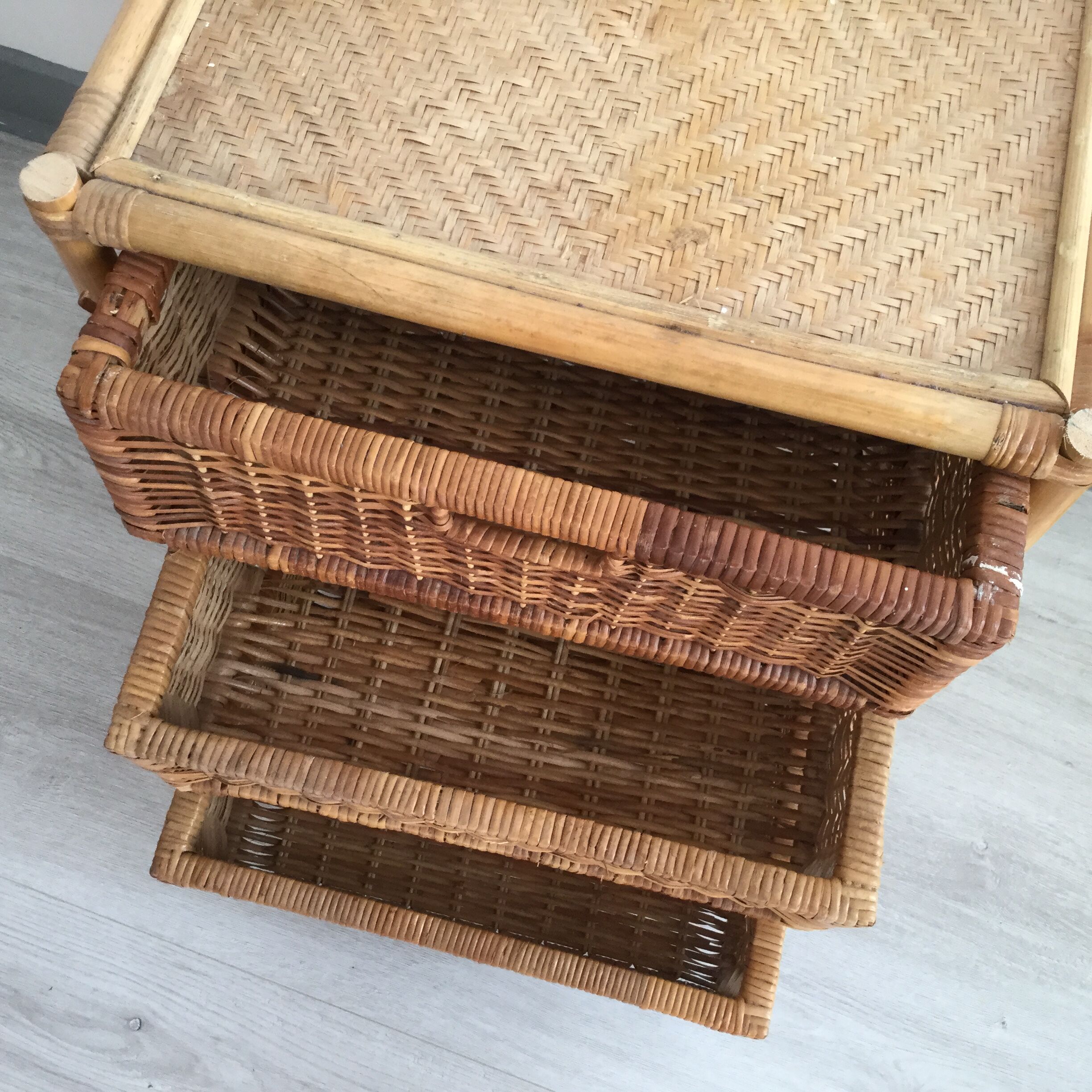 Chiffonnier in rattan and wicker