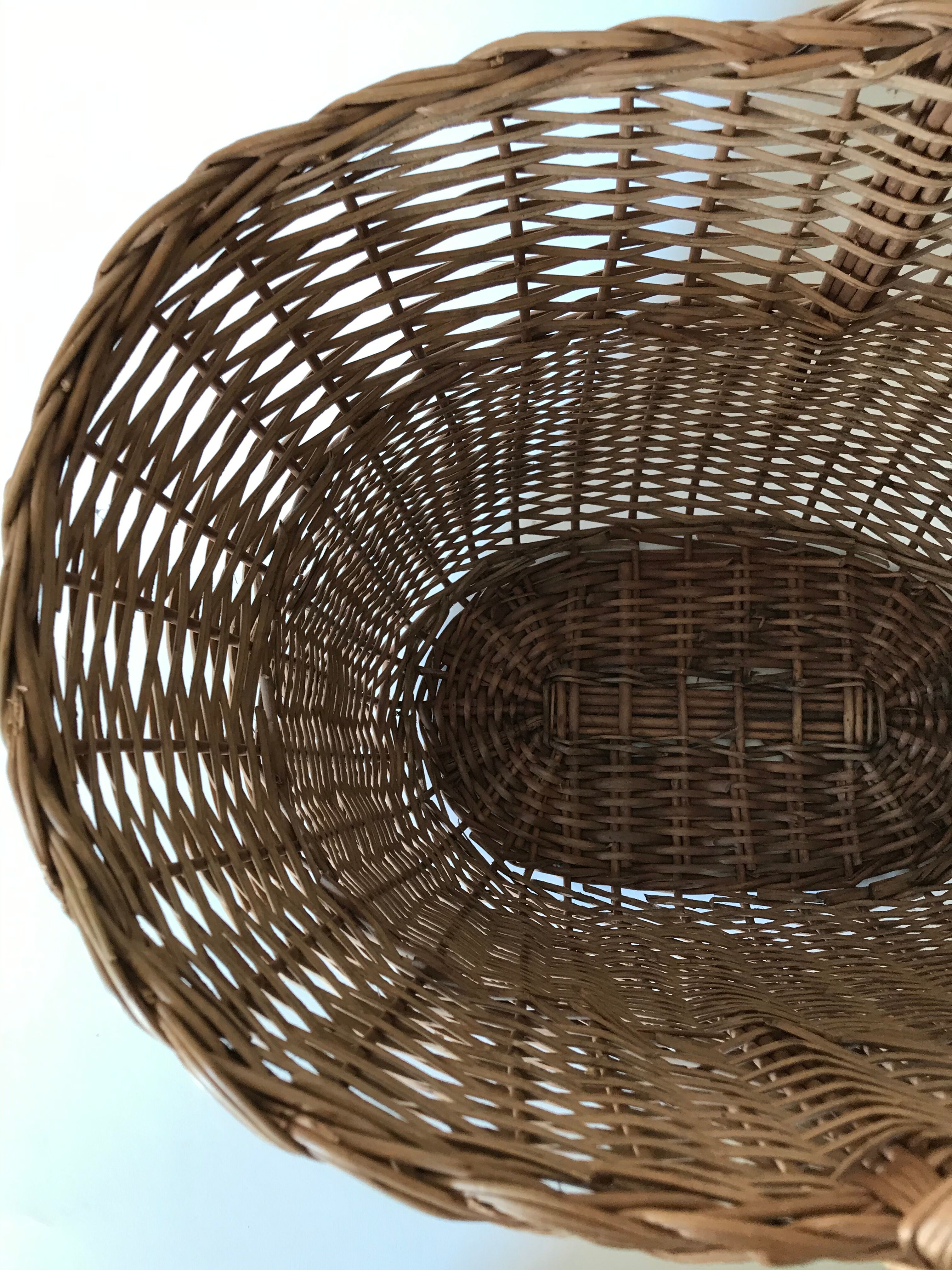 Wicker basket
