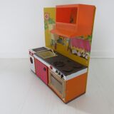 Kitchen doll, child in tole 70s