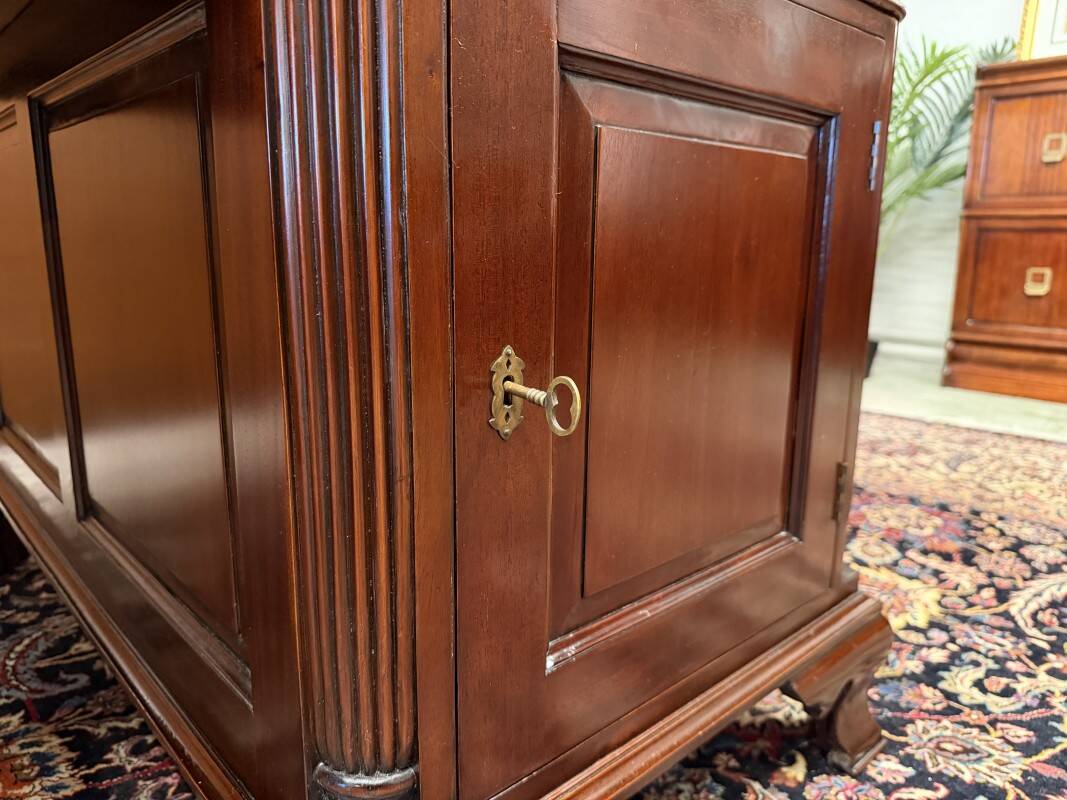 English Chesterfield desk with green leather