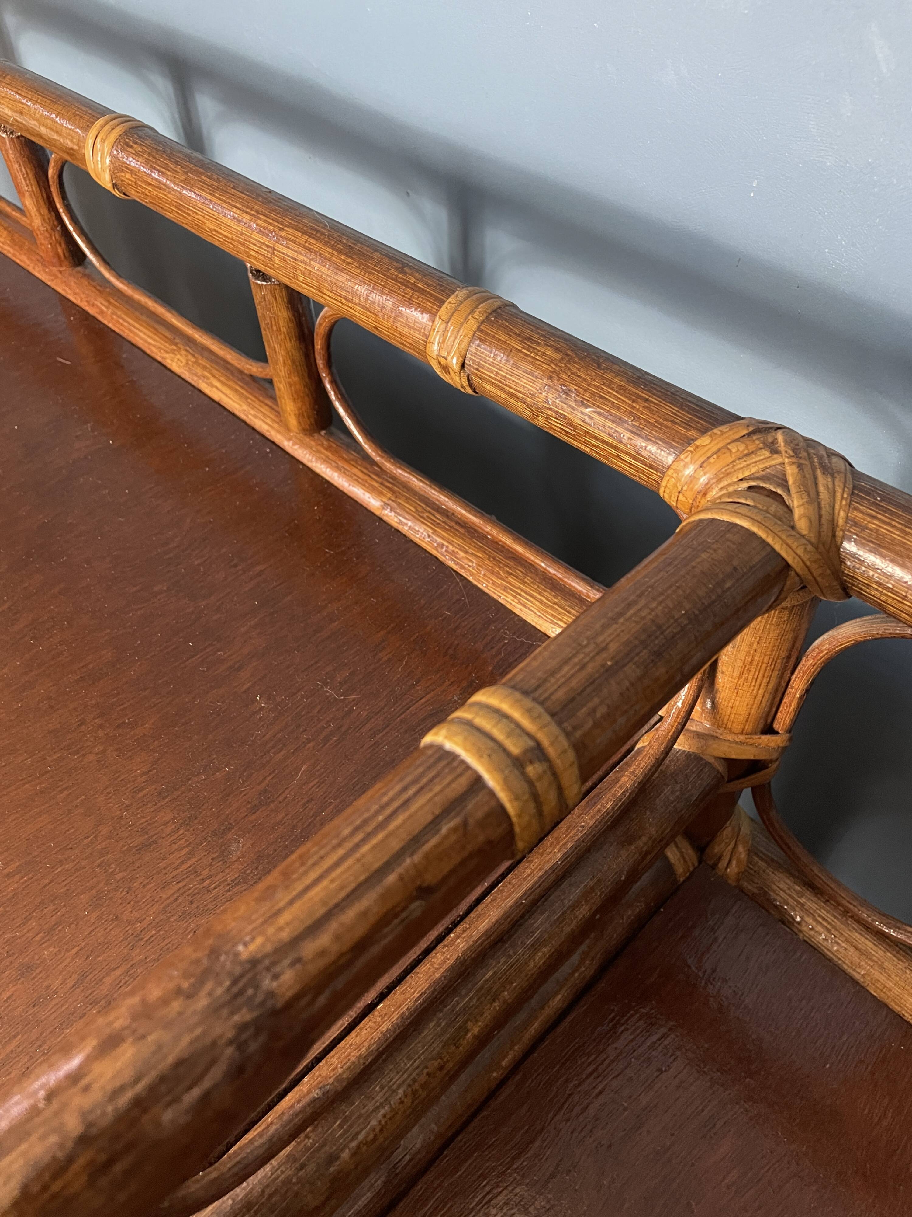 Vintage rattan sideboard/sideboard