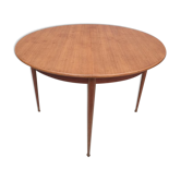Extendable table teak with butterfly and needle feet