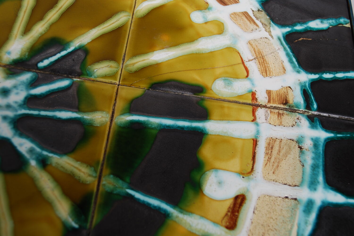 Table J.Belarti low, 1960