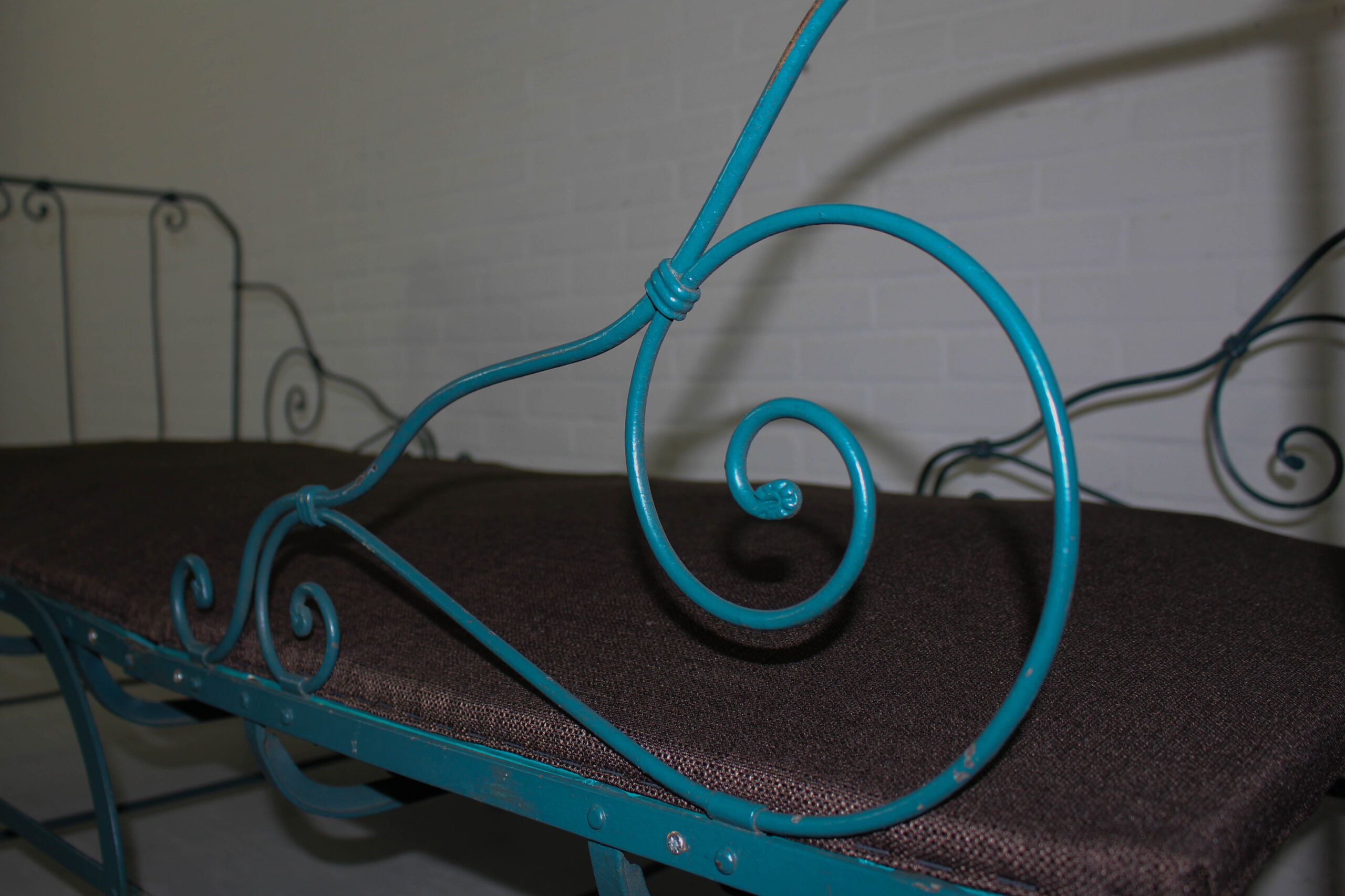 Foldable metal daybed with new webbing and upholstery