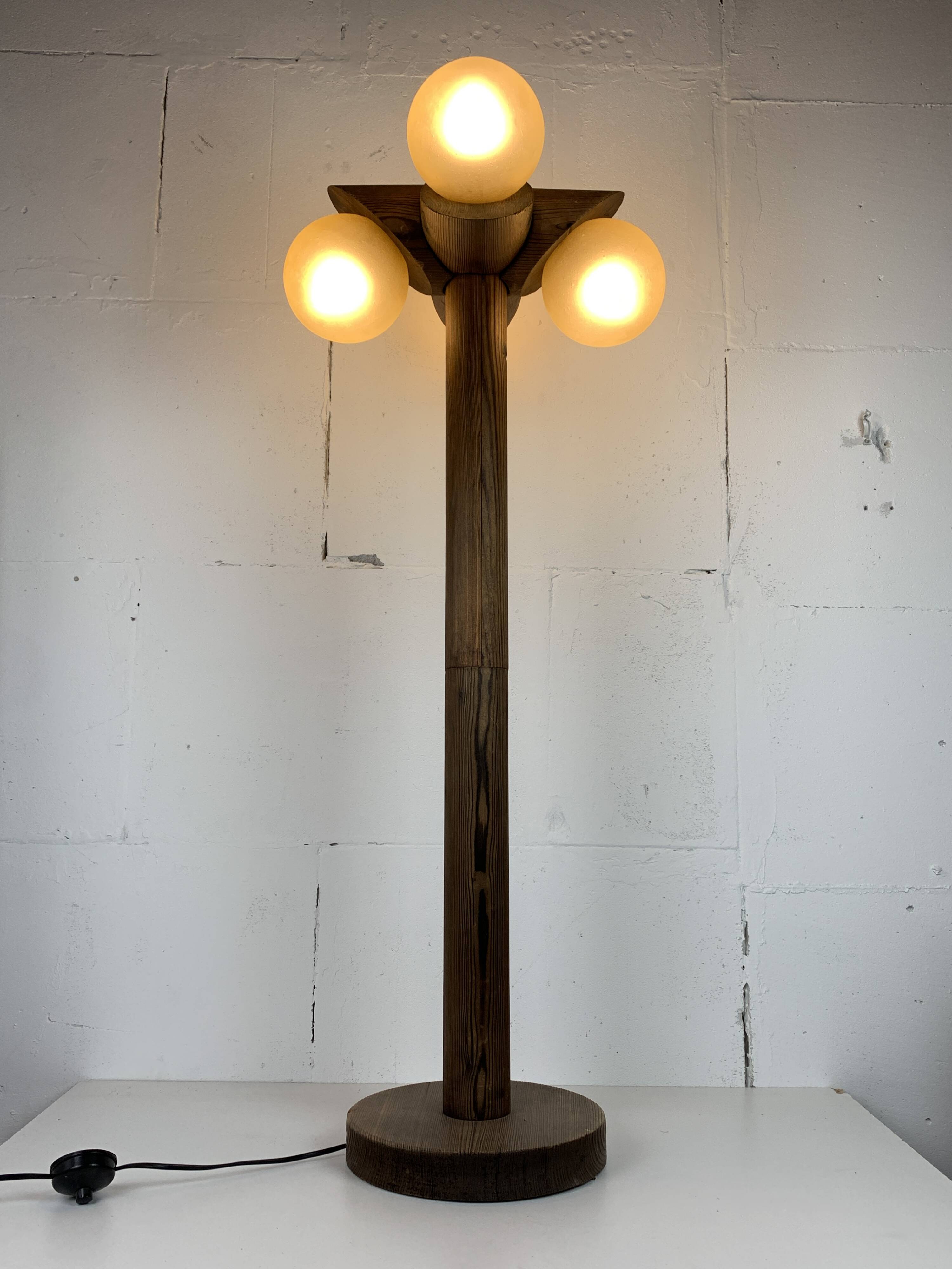 Midcentury brutalist oak floor lamp with 4 spheres, 1970s  by Temde Leuchten