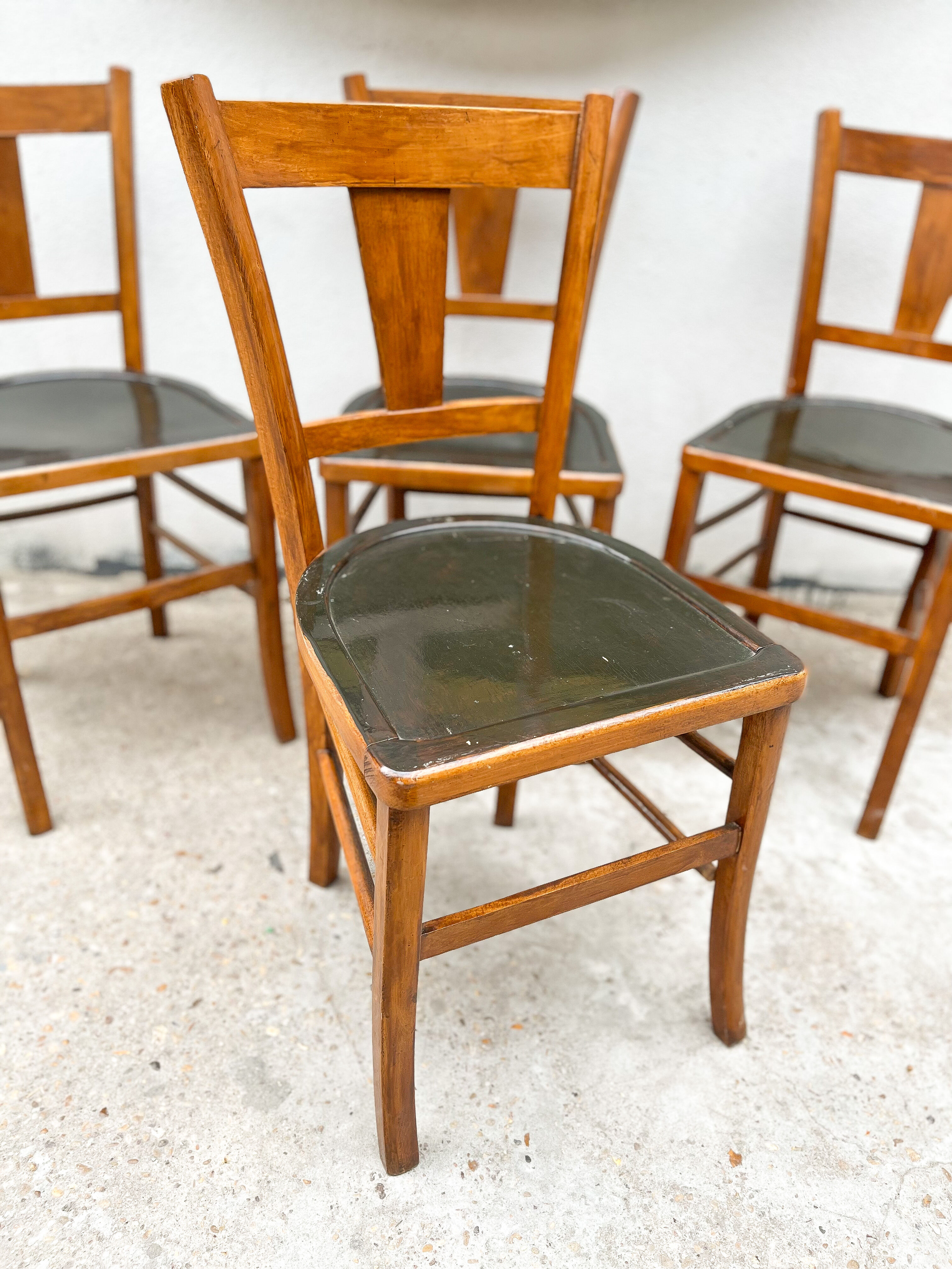 4 Luterma bistro chairs