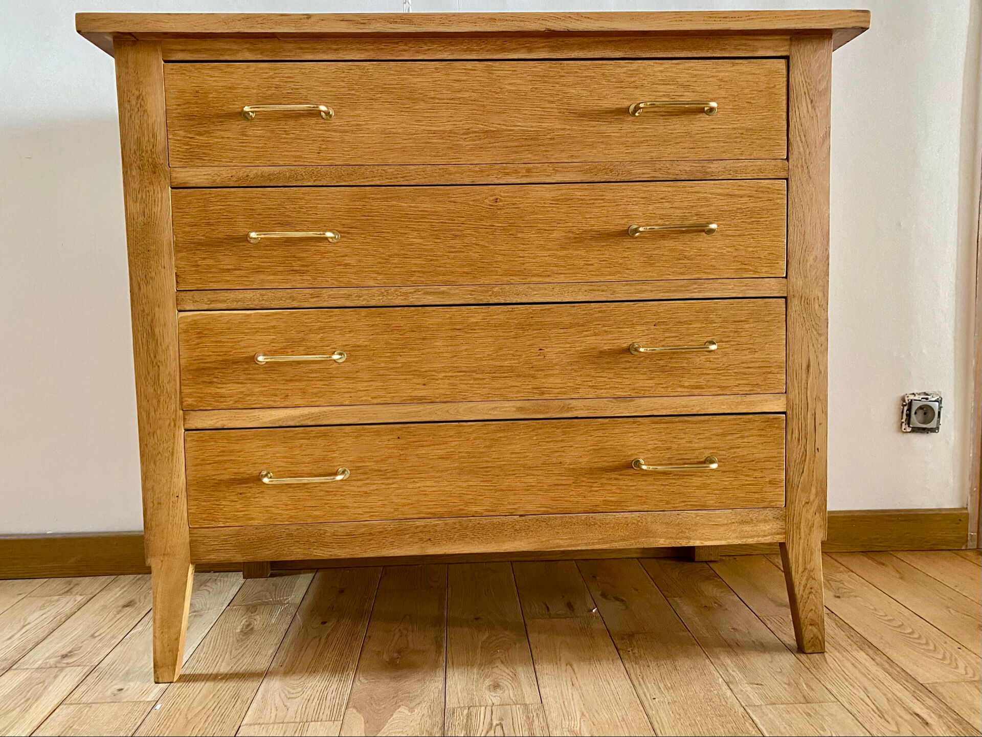 Commode années 50 en chêne clair