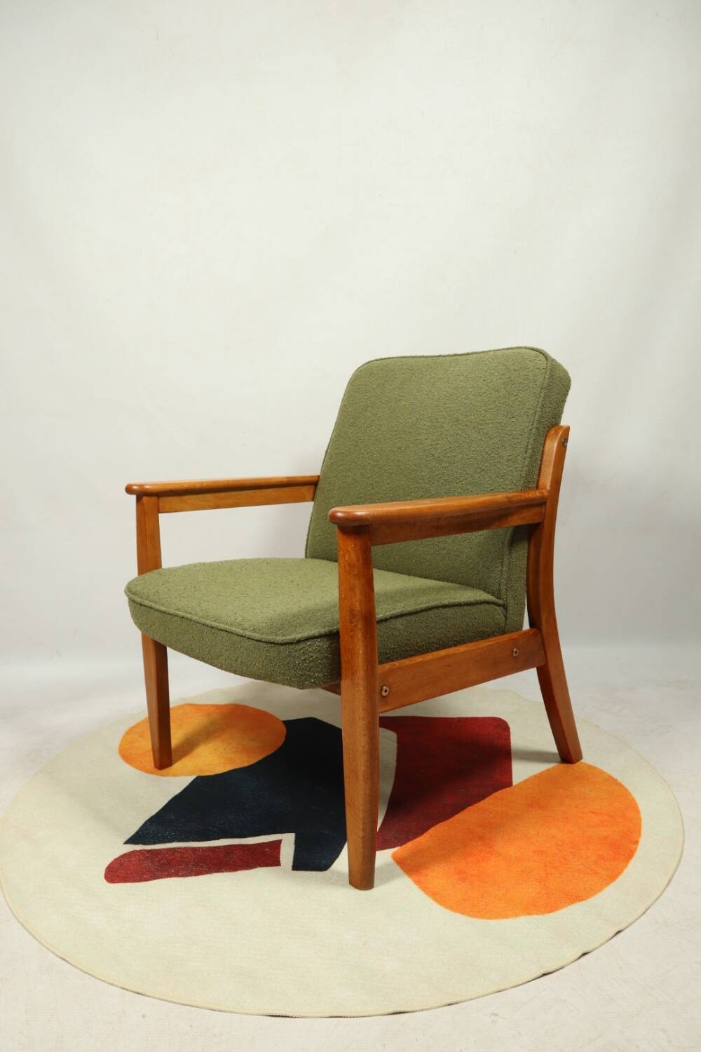Fauteuil vintage vert boucle 1960 Scandinavian design