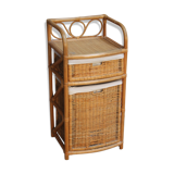 Wicker laundry bin
