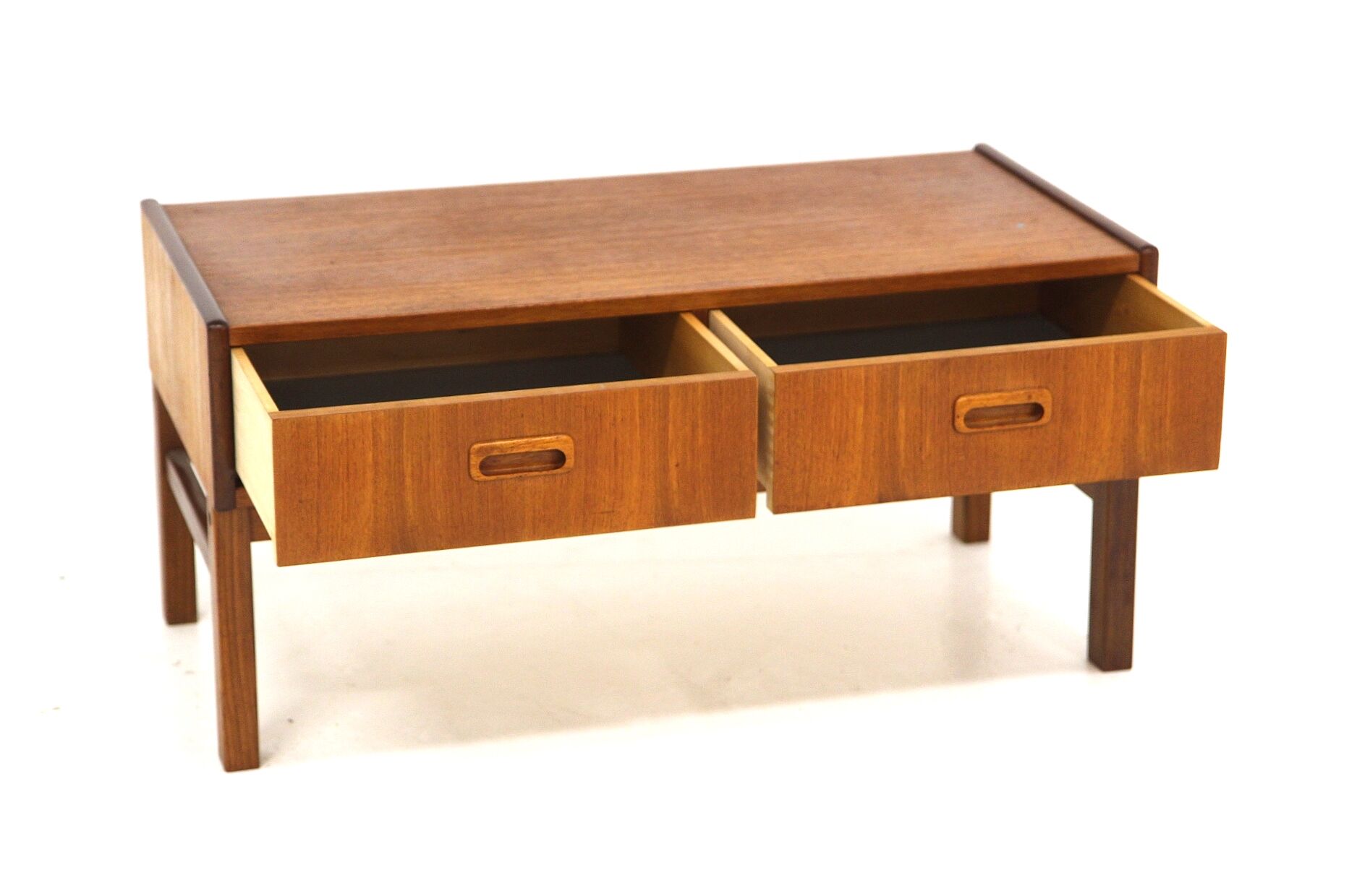 Teak bass chest of drawers, Sweden, 1960