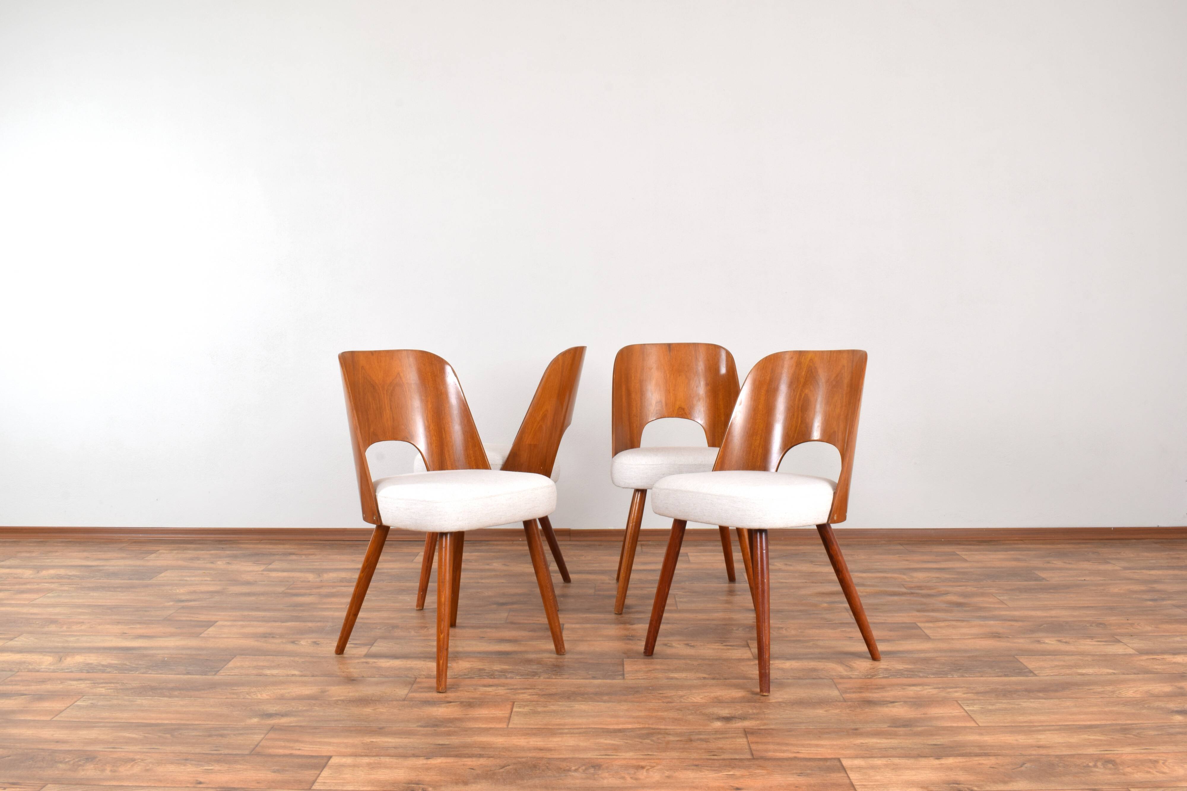 Chaises de Salle à Manger Mid-Century par Oswald Haerdtl pour TON, 1950s, Set de 4