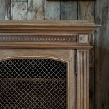 Old library with grilles (renovated)