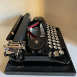 Underwood portable typewriter