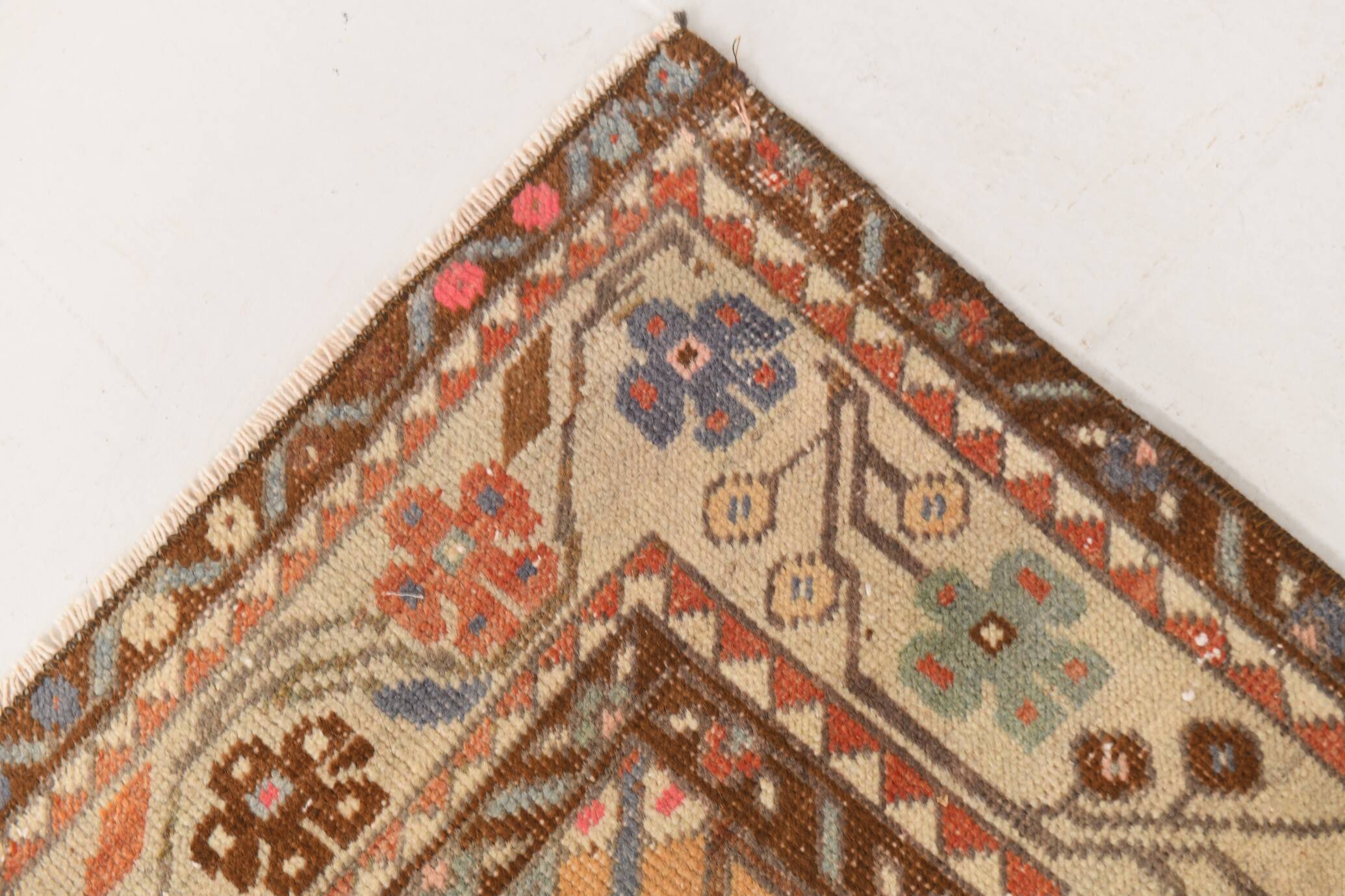 3x11 Red & Brown Persian Runner Rug, 107x336Cm