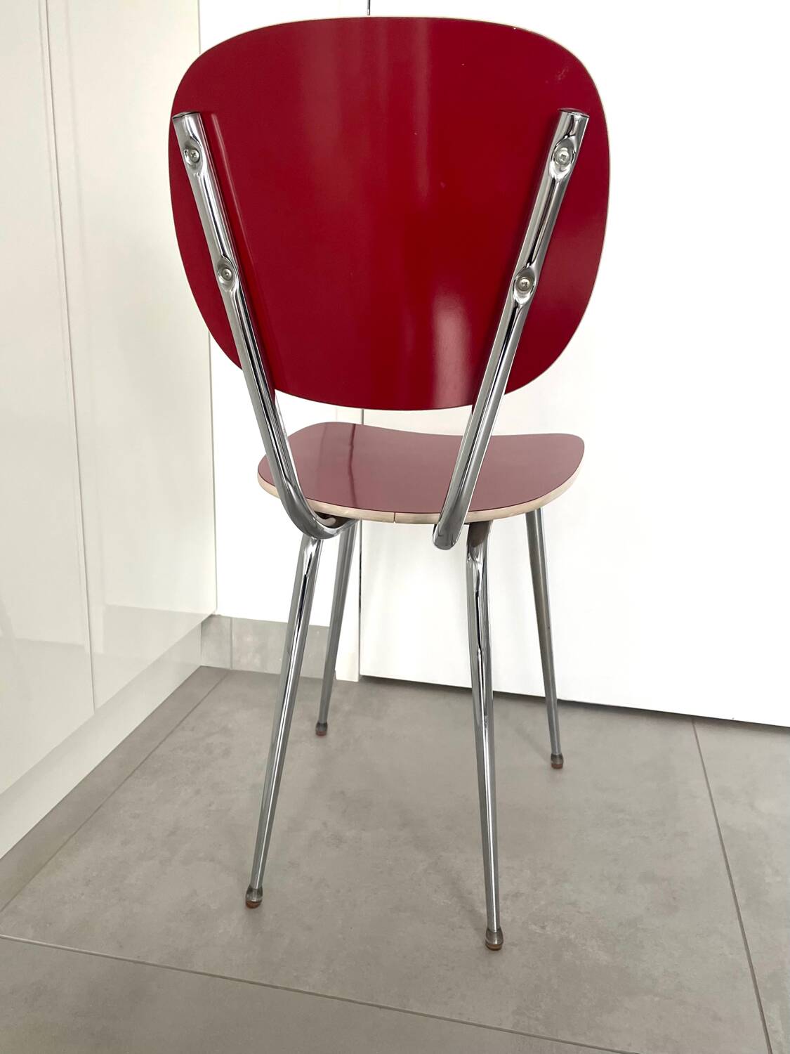 Set of 4 chairs 1960 Formica red perfect condition