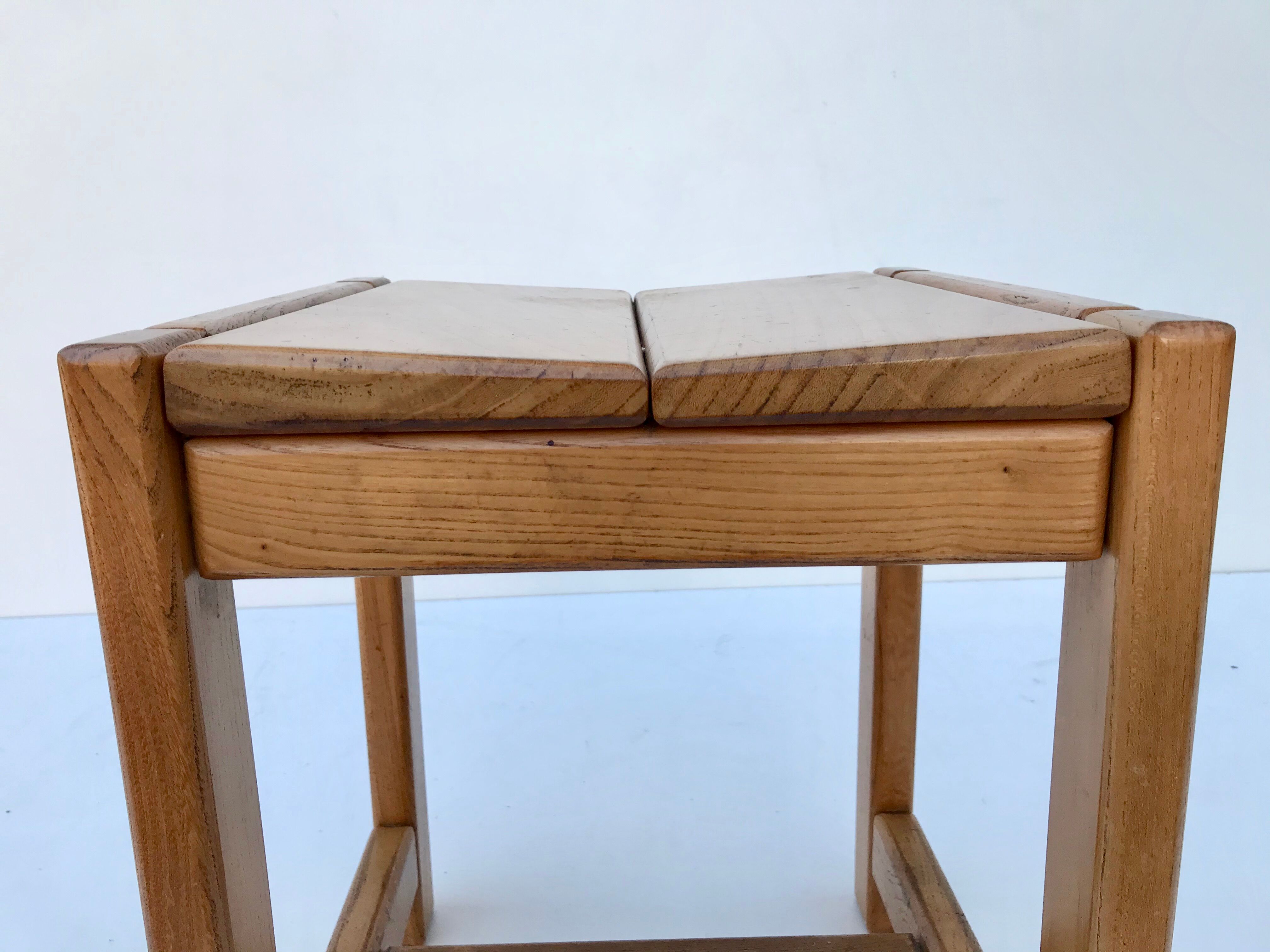 Massive elm stool France 70s