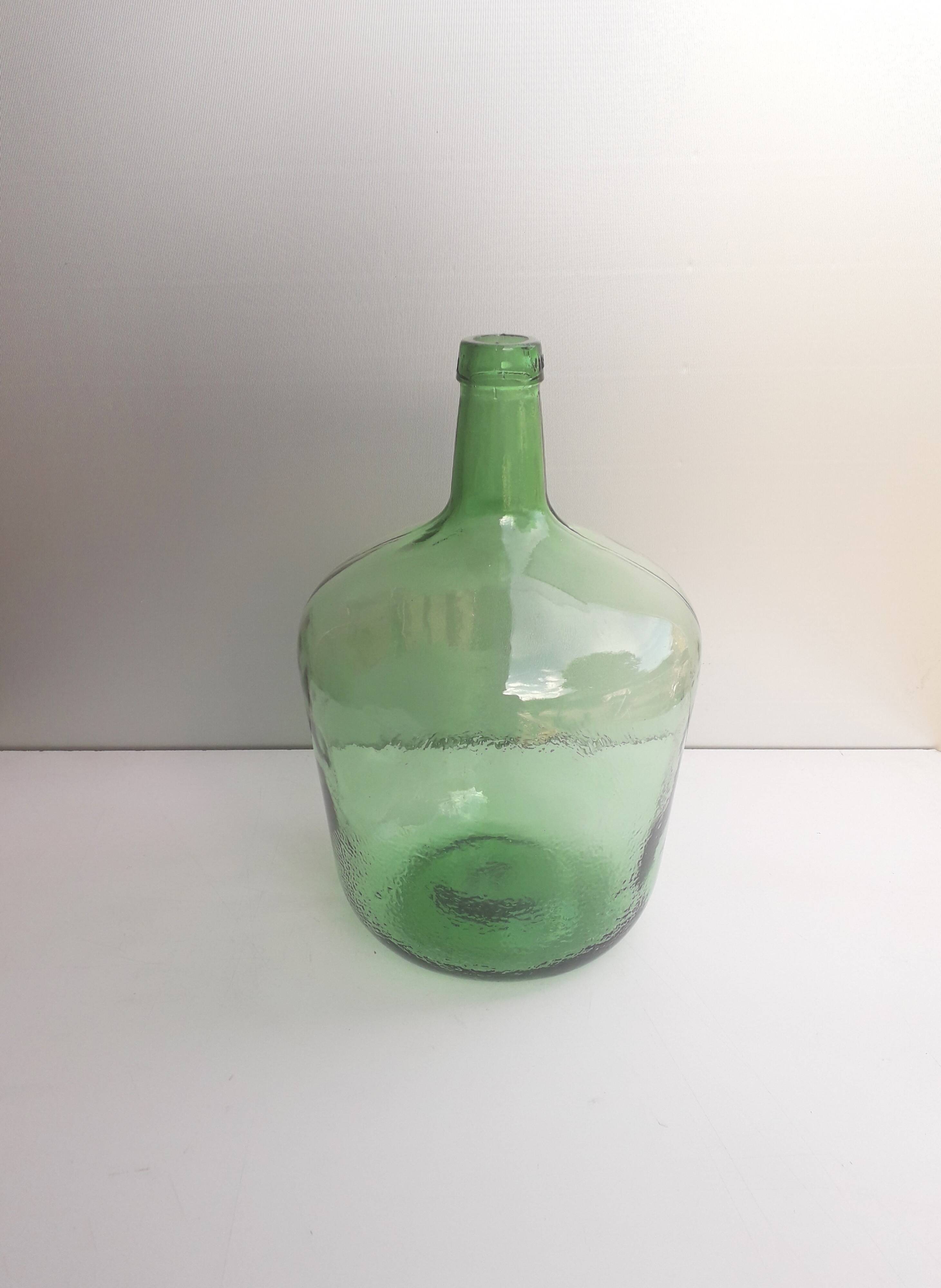 Dame Jeanne Molded Glass - 1960