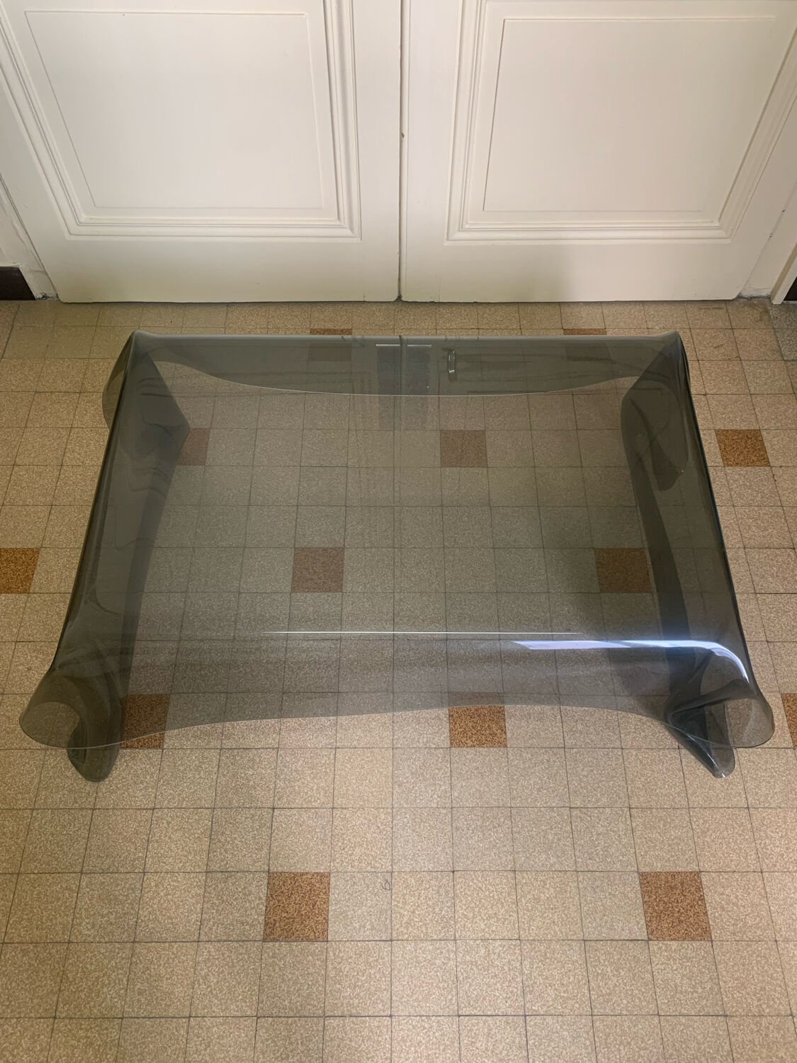 Table basse Plexiglass fumée