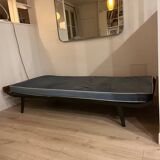 Vintage & signed Auping Cleopatra bench