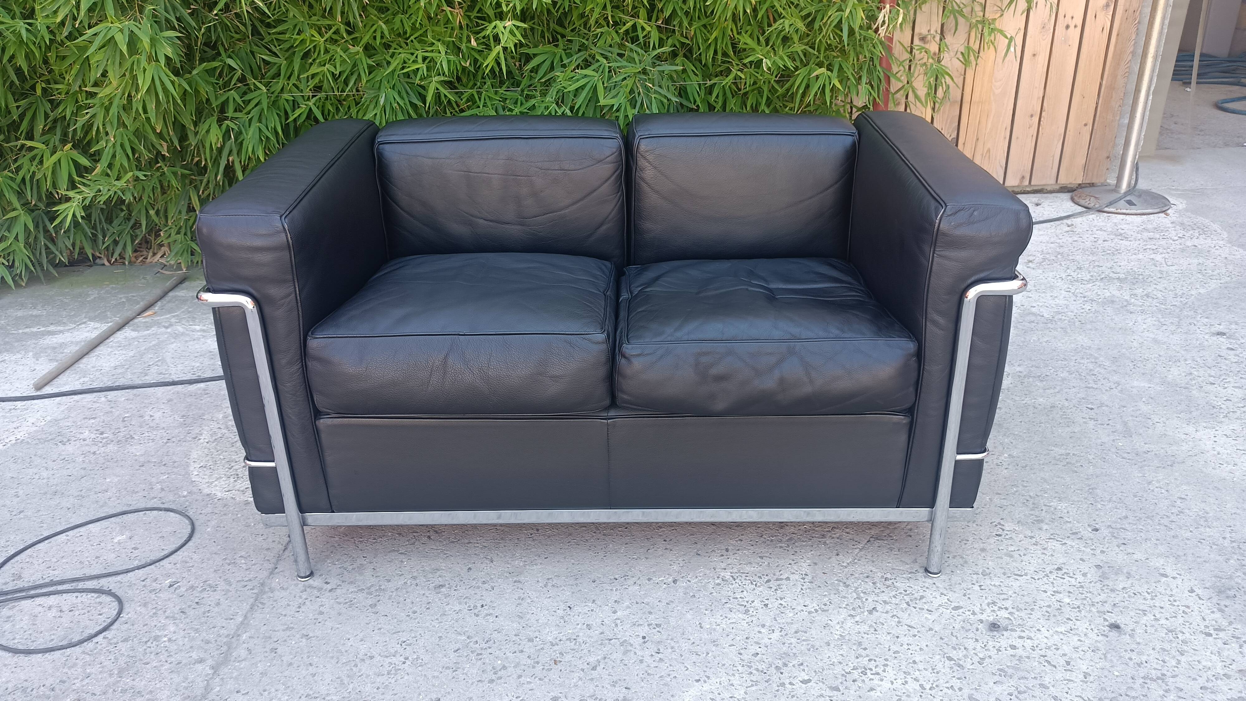 LC2 sofa by Le Corbusier for Cassina