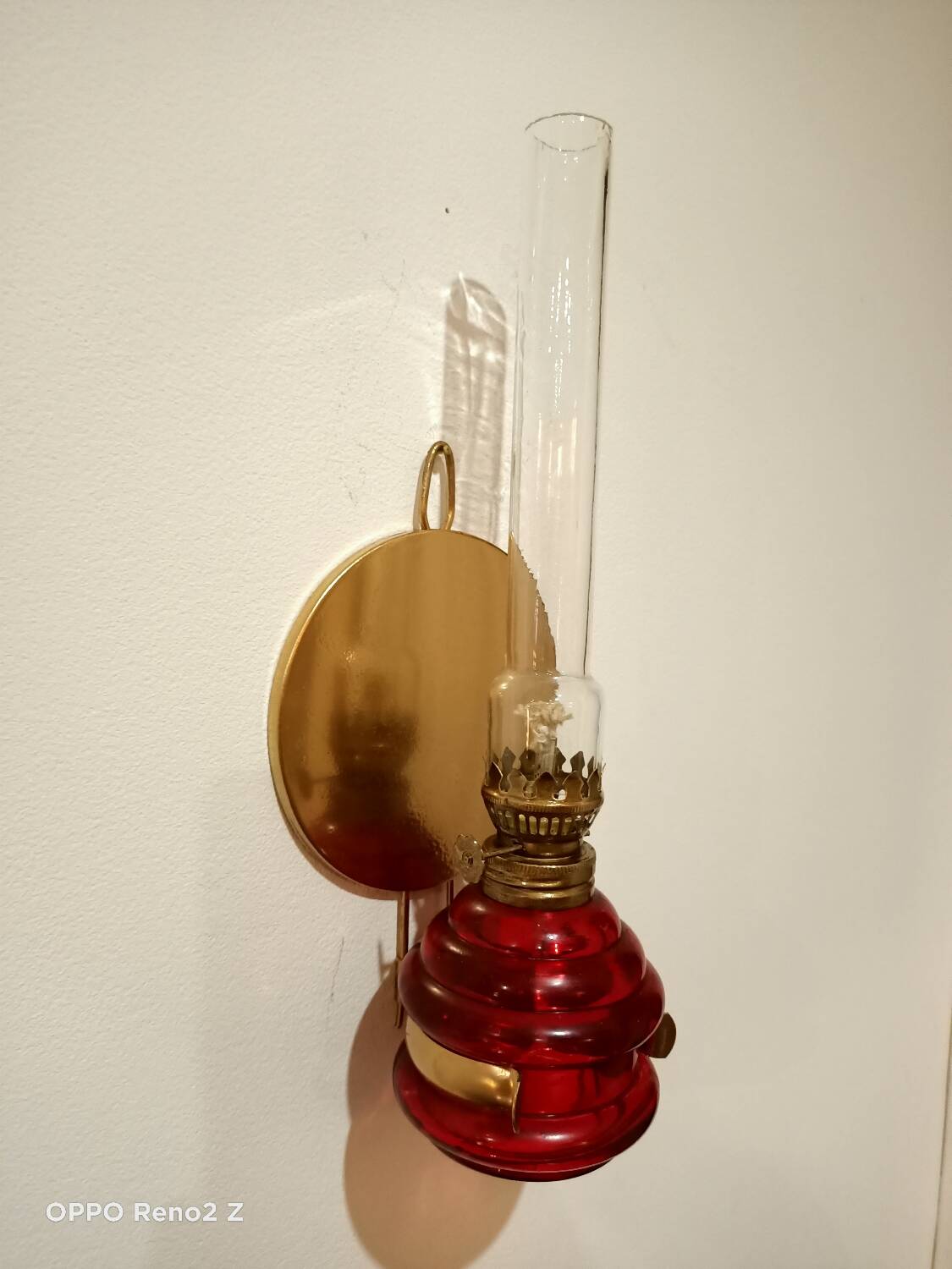Lampe à pétrole murale