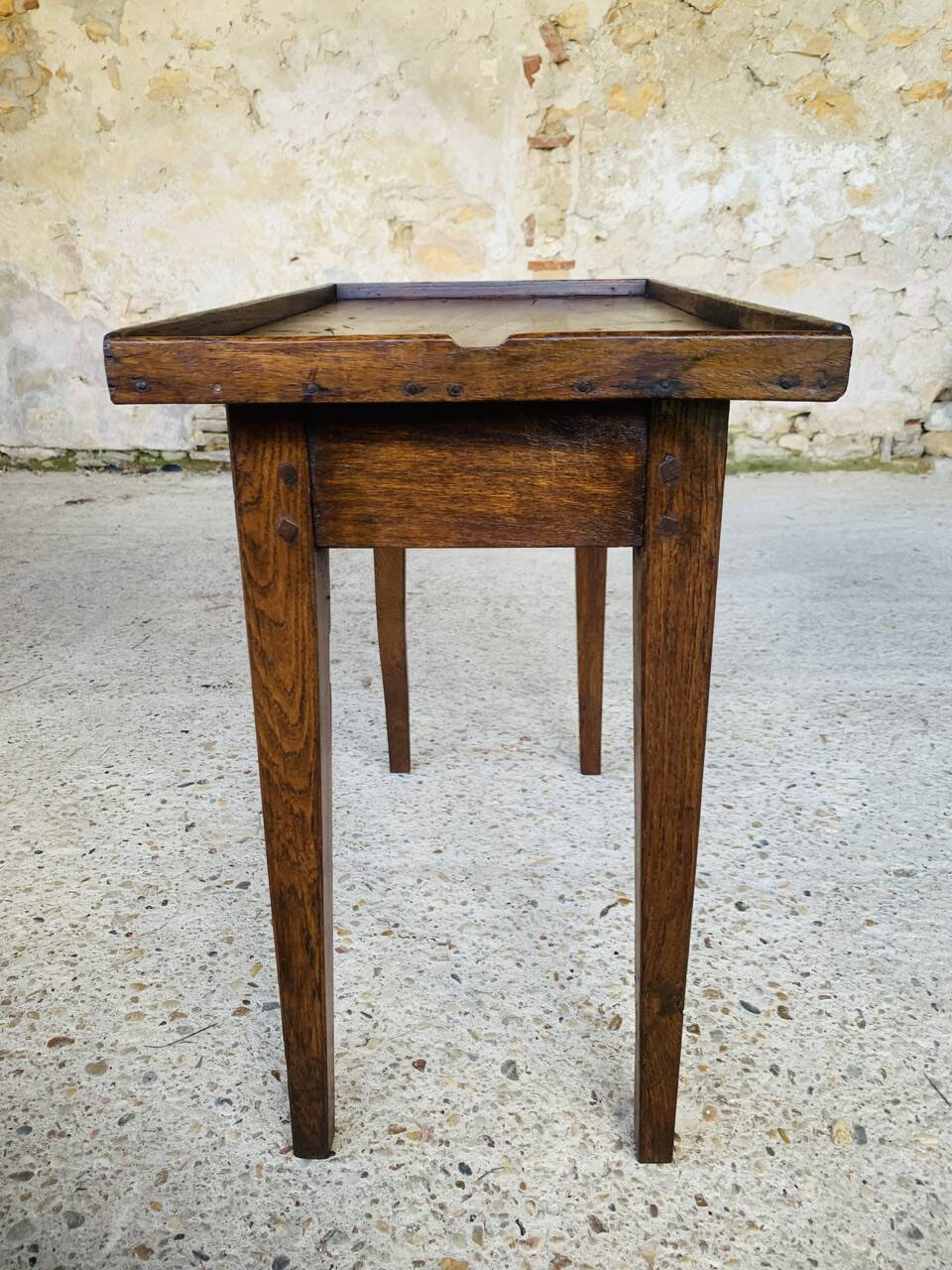 Small console / Side table in walnut 19th century