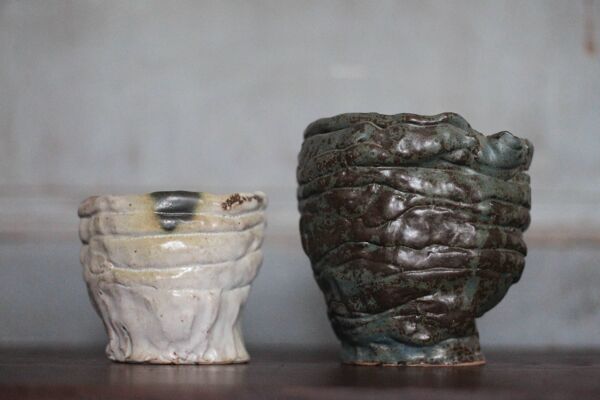 Paire de vases en grès émaillés signés, pot a plante, cache-pot