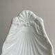 Coupelle en porcelaine blanche