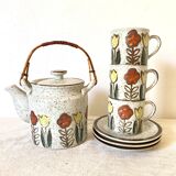 Stoneware teapot and its 3 cups, 1970s