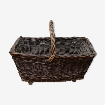 Former wicker gardener's basket
