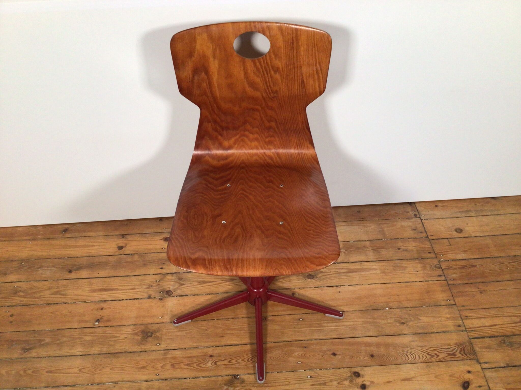 height adjustable industrial chair