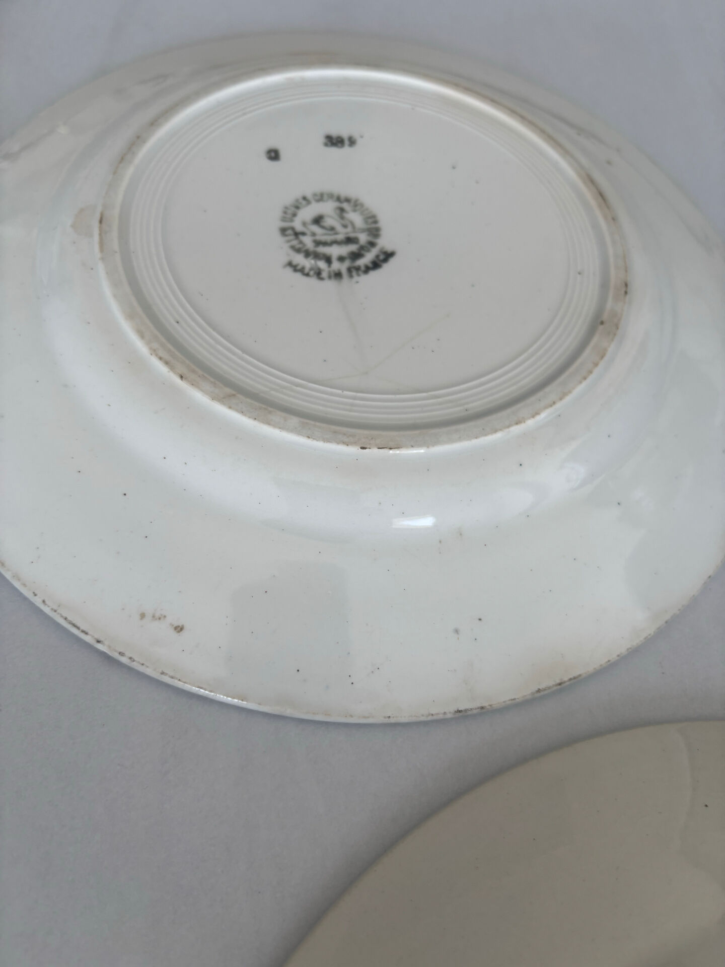 Lot of 4 antique earthenware plates from 1950, Saint Amand - plates bl