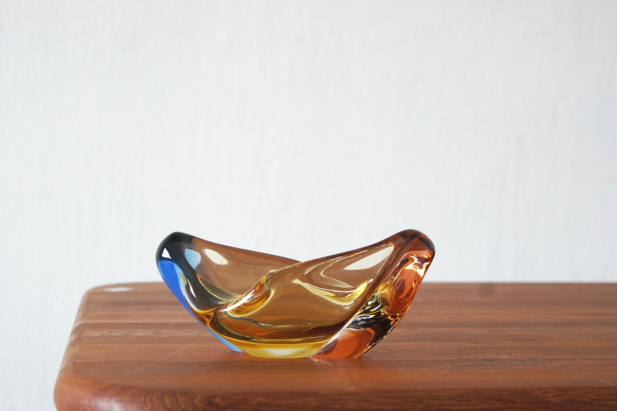 Glass Platter 'Romana' designed Hana Machovska