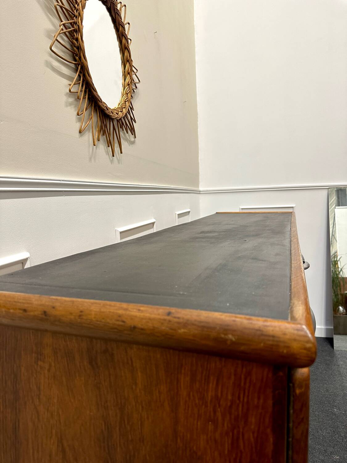 Buffet mado plateau noir