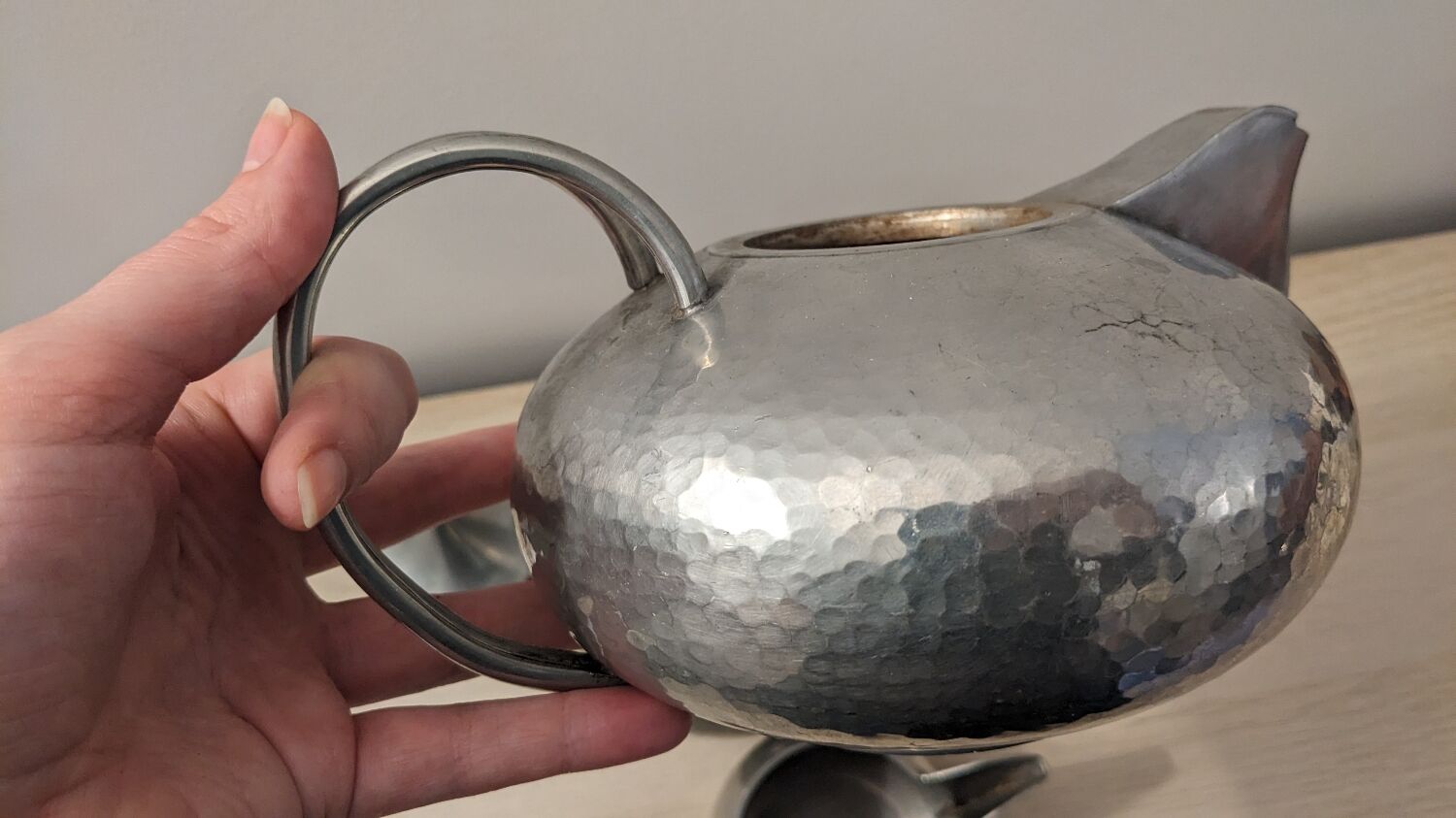 Art Deco tea service in pewter