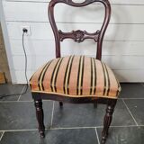 Chaise style Louis Philippe en acajou