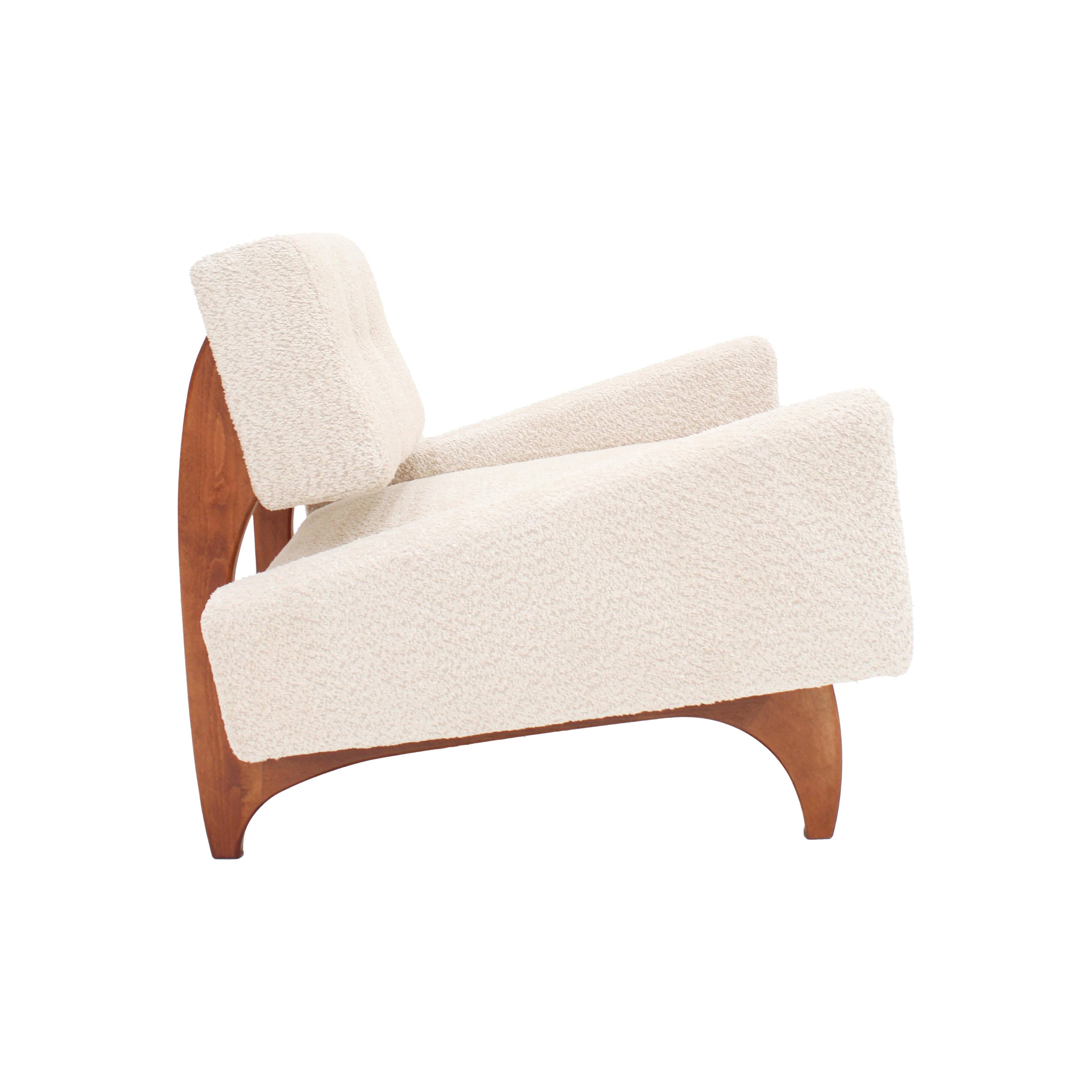 Pair of Italian Contemporary Walnut Armchairs with White Bouclé Upholstery