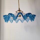 Blue opaline suspension