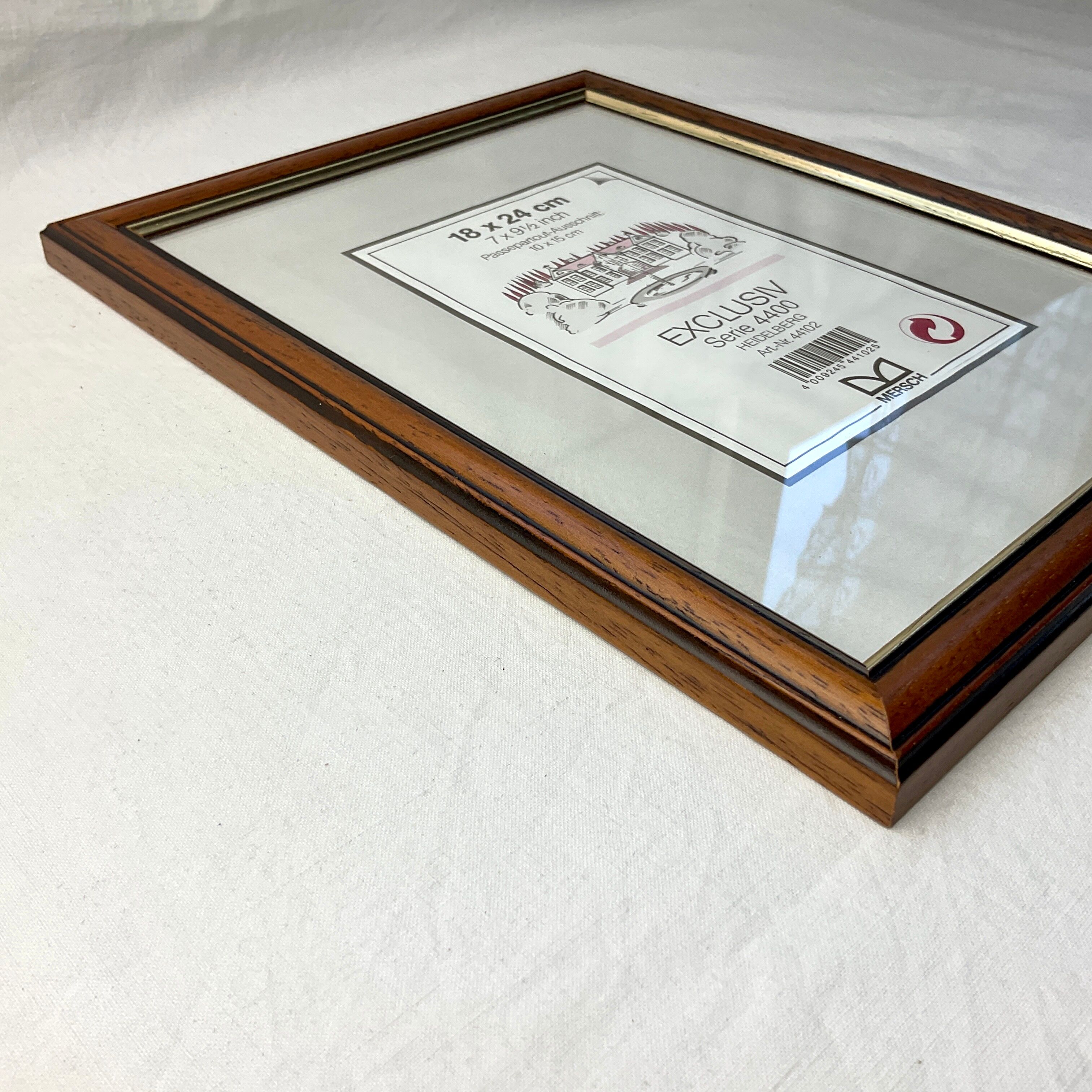 Old frame in gilded wood Mersch