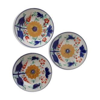 3 Plates faience old Sarreguemines Digoin decoration multicolored flowers