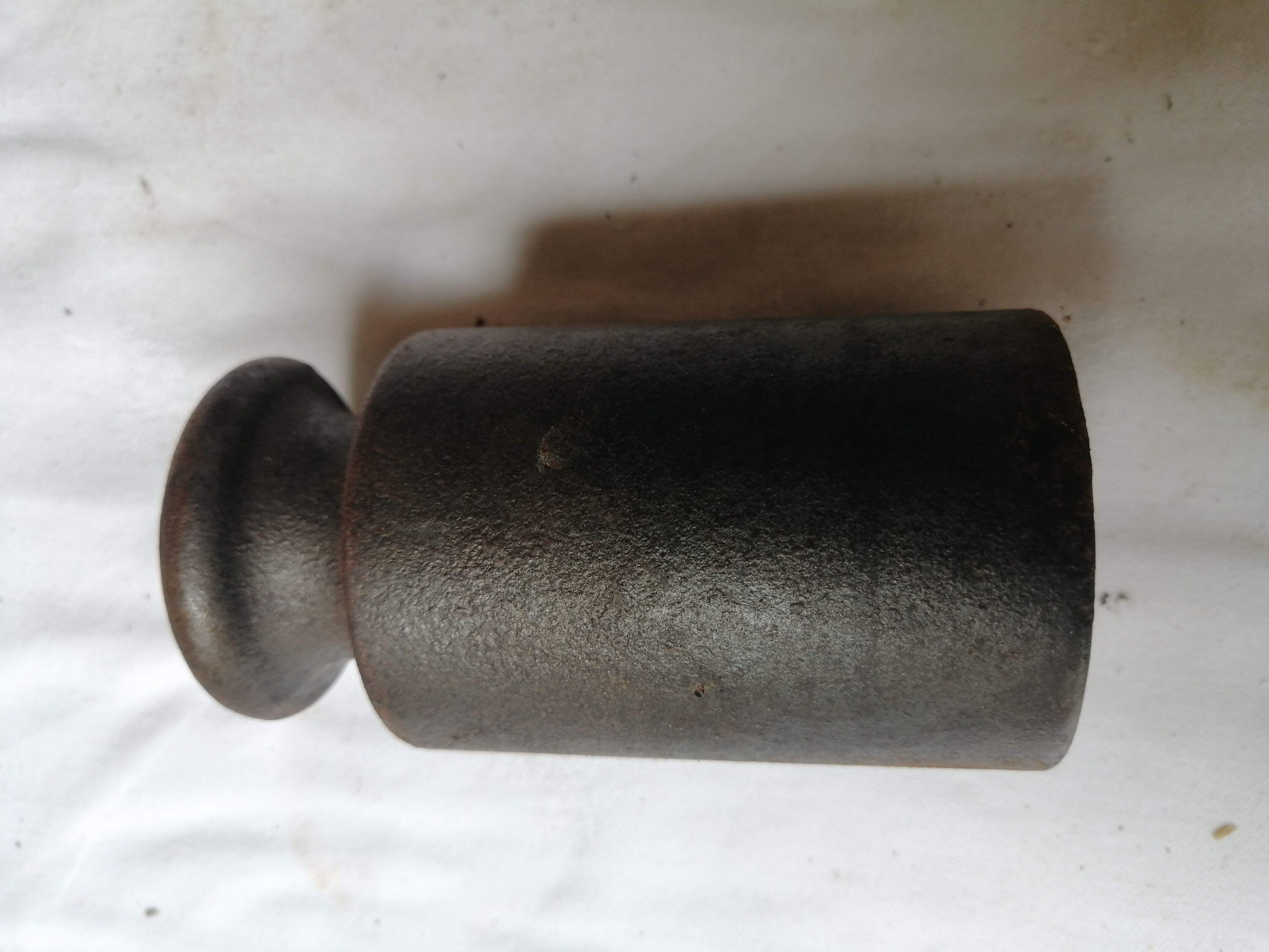 1 bcw cast iron scale weight box