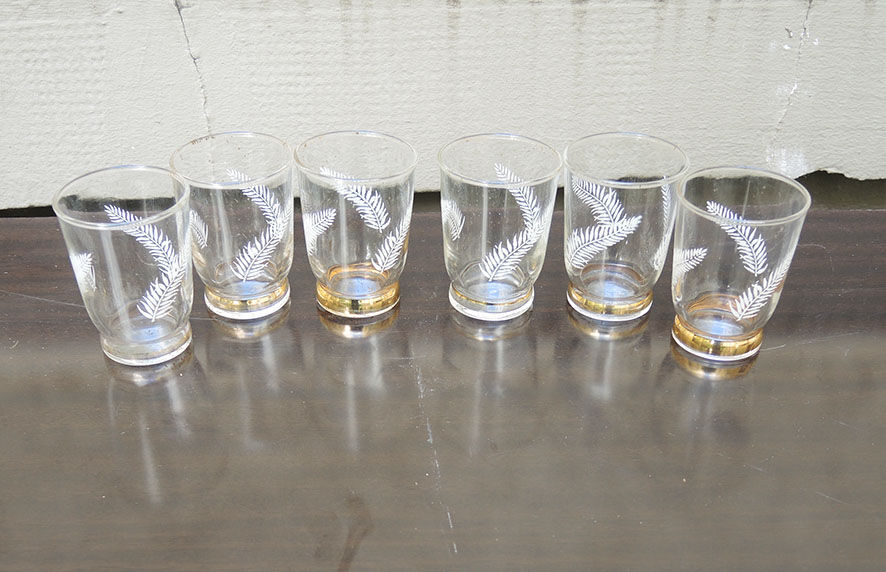 6 old straight glasses feather pattern h 7 cm