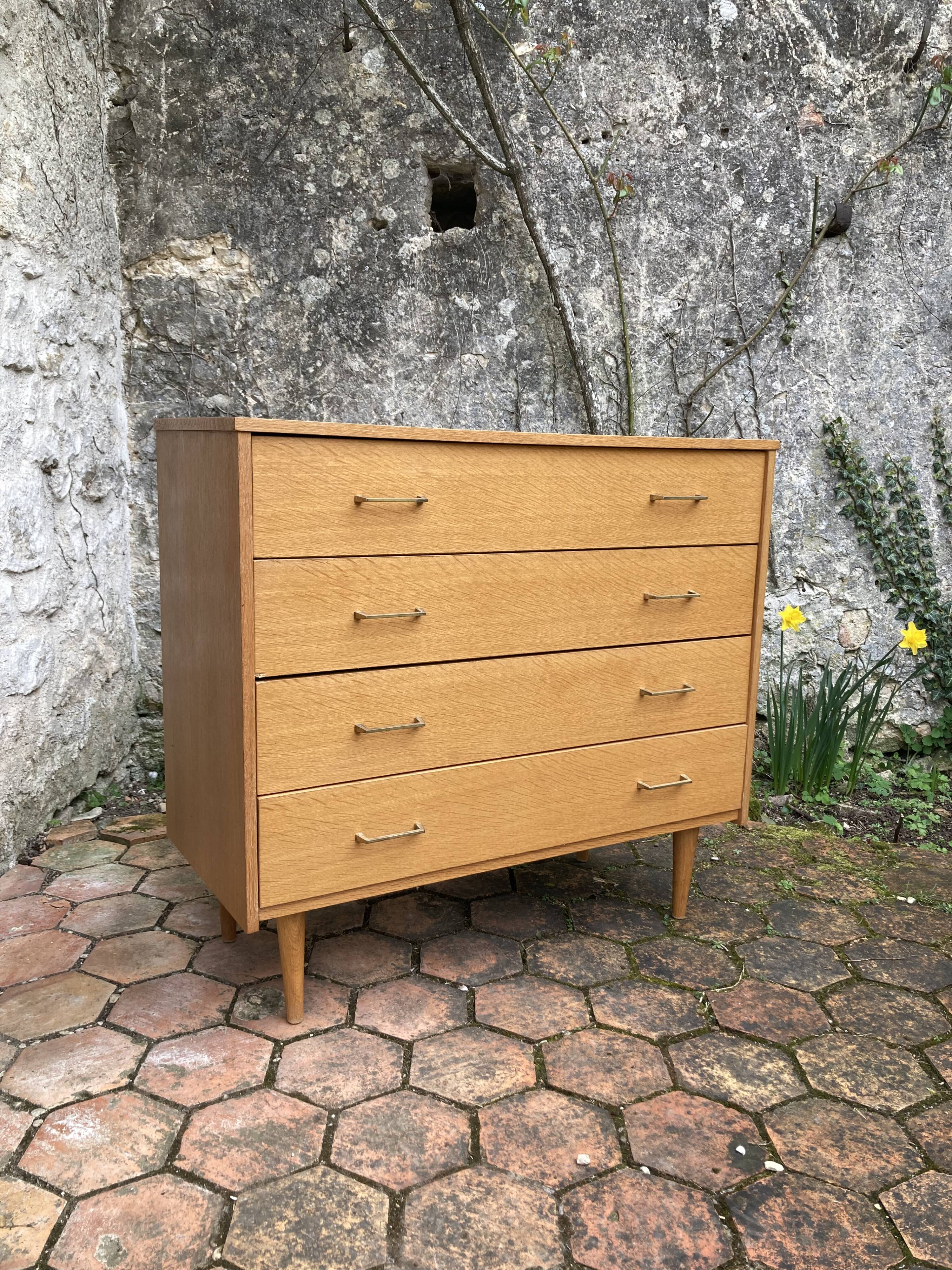 Vintage chest of drawers