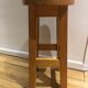 Tabouret sellette en pin années 70