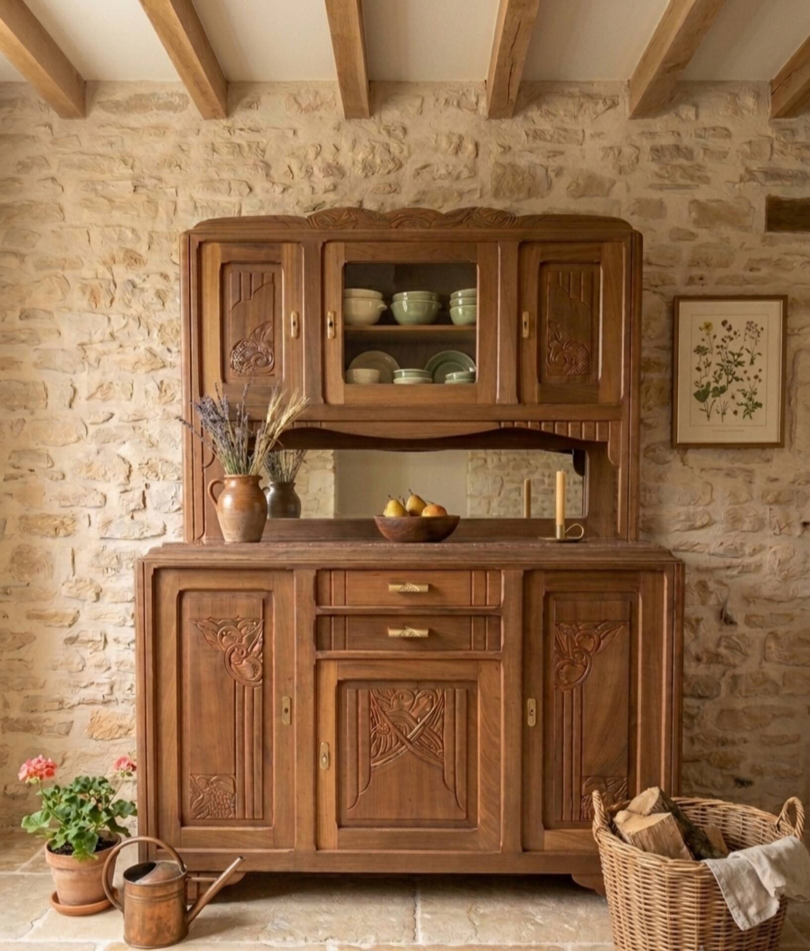 Buffet art déco en noyer massif