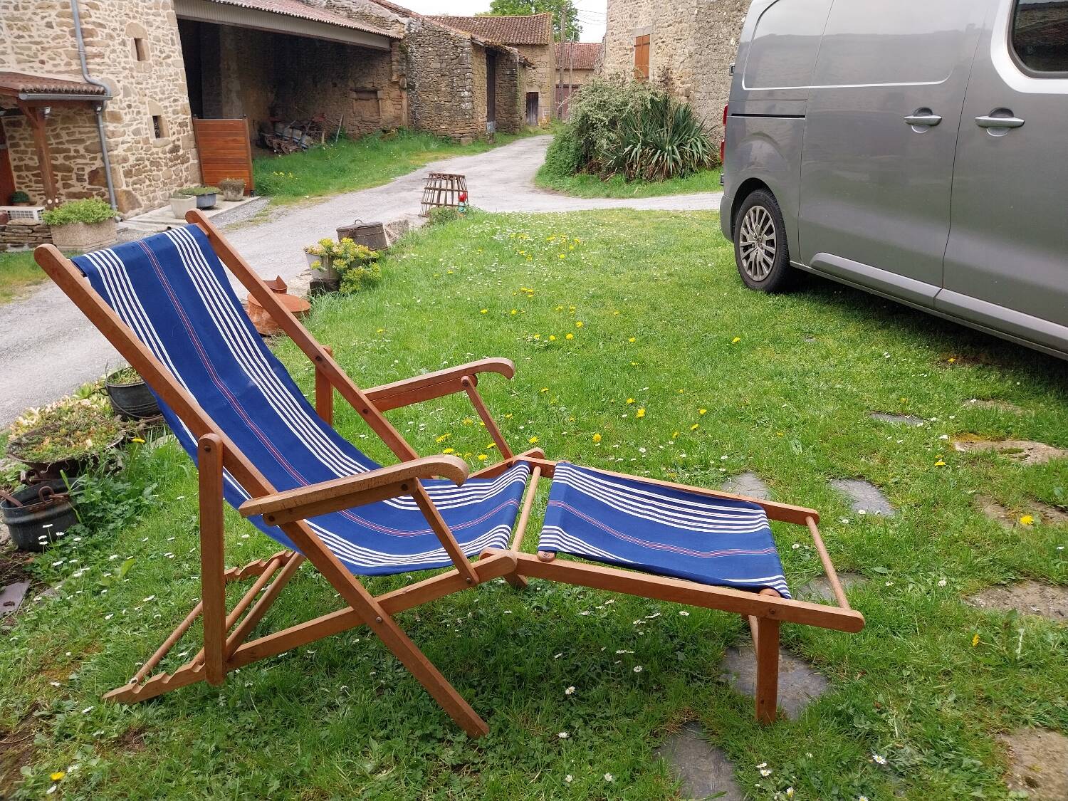 Chilean deck chair