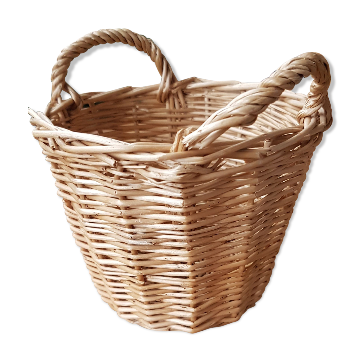 Rattan basket